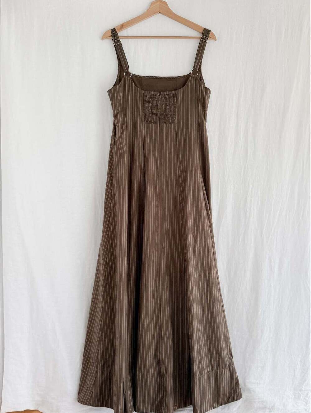 DISSH - SIZE 8 - Picture 2 of 4